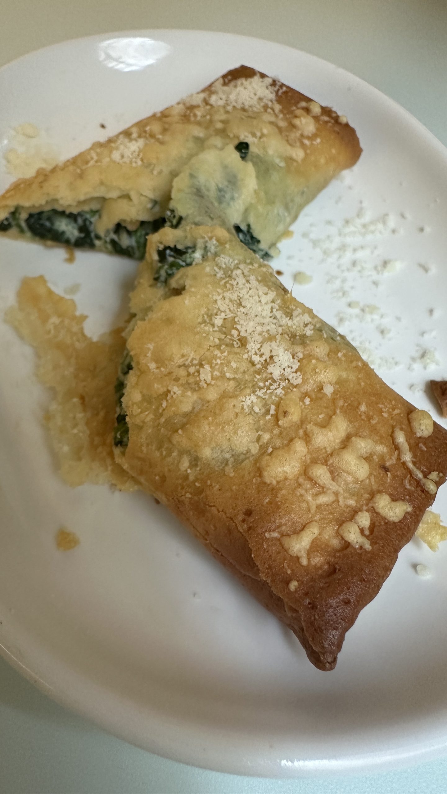 - 3月の旬菜 -<br />
法蓮草とリコッタチーズのクレープ包み焼き