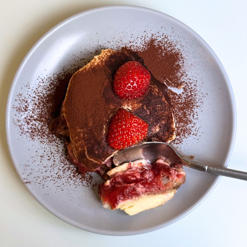 - 4月の旬菜 -<br />
いちごのティラミス